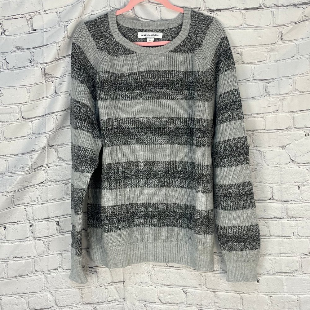 Amazon essentials sweater - Picture 2 of 5